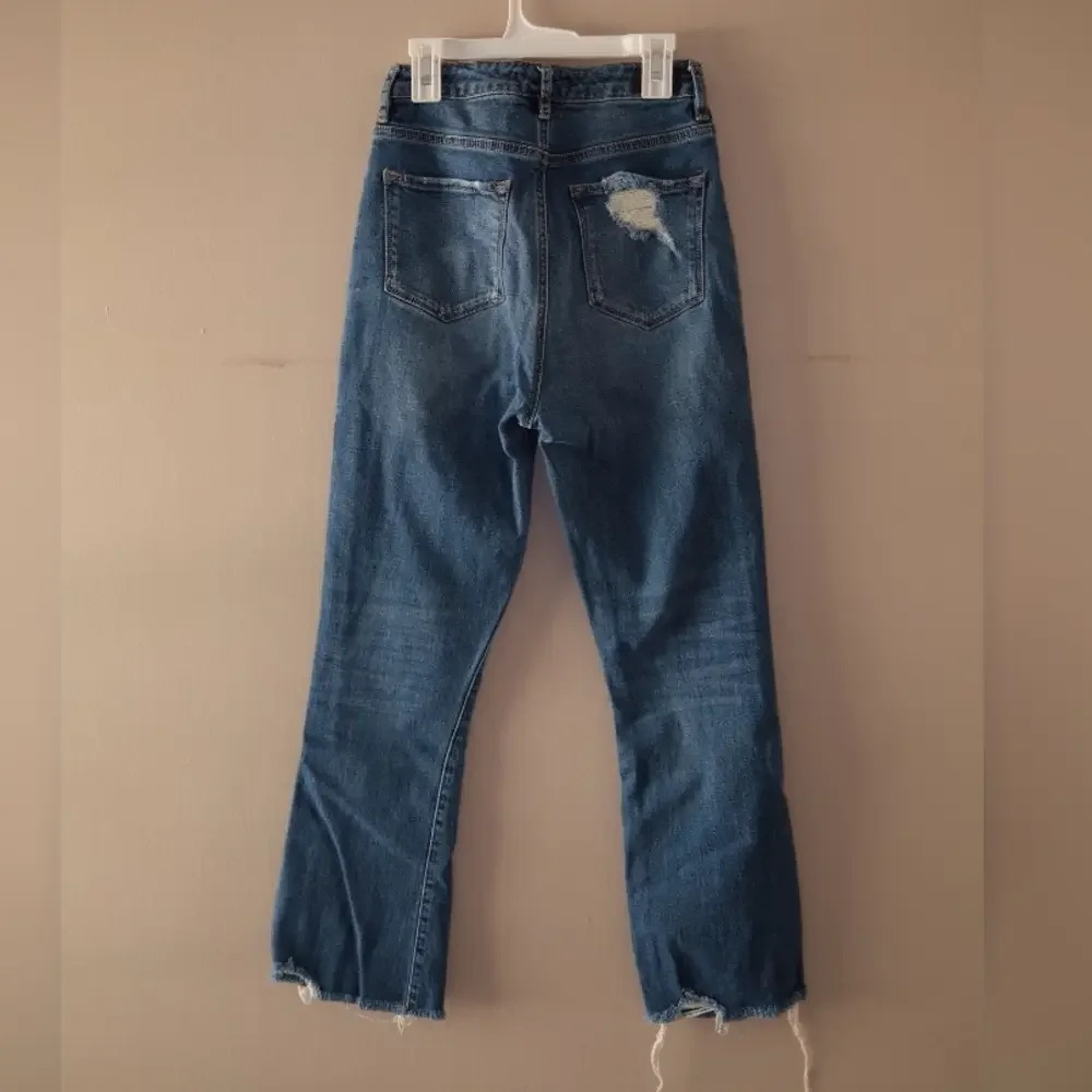 Dear John Denim Crop Jean in Blue - Picture 5 of 5